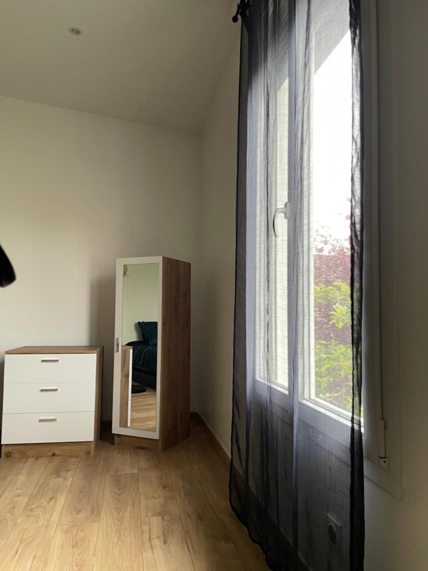 Charmante Maison Avec Jardin Aux Portes De Paris Vitry-sur-Seine Eksteriør bilde